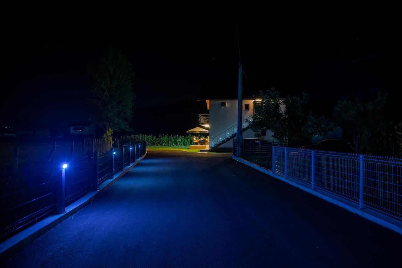 Maison d'hôtes Sobe Mili Ozren à Doboj Extérieur photo