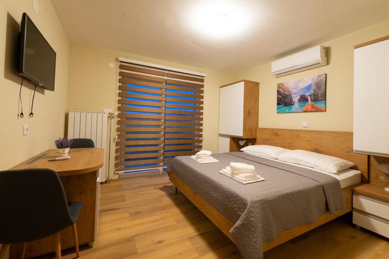 Maison d'hôtes Sobe Mili Ozren à Doboj Extérieur photo