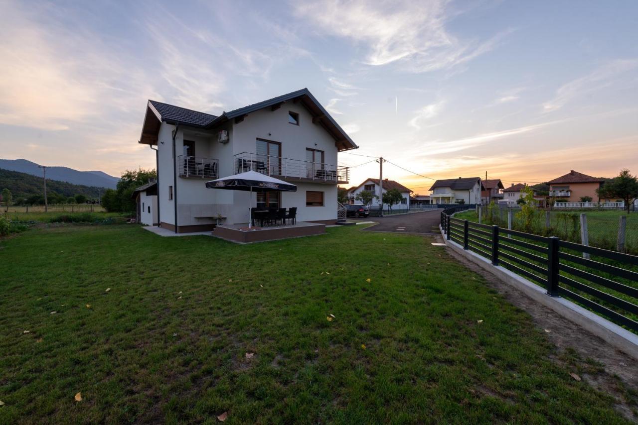 Maison d'hôtes Sobe Mili Ozren à Doboj Extérieur photo